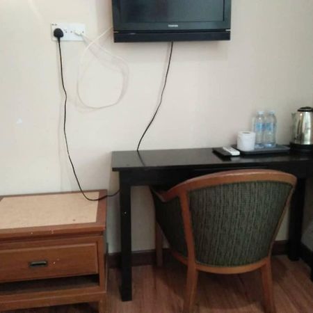 Hotel Seri Pauh Τζωρτζ Τάουν Εξωτερικό φωτογραφία
