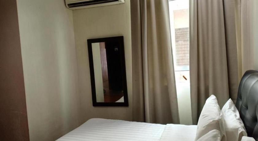 Hotel Seri Pauh Τζωρτζ Τάουν Εξωτερικό φωτογραφία