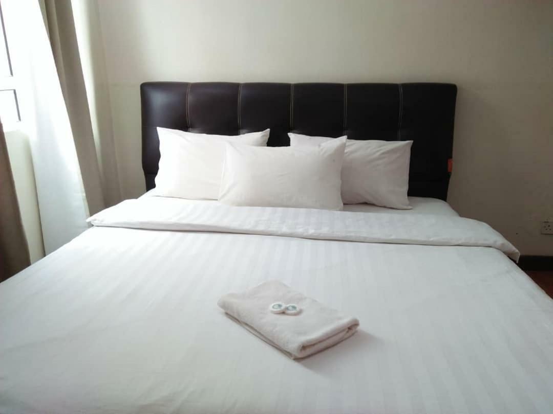 Hotel Seri Pauh Τζωρτζ Τάουν Εξωτερικό φωτογραφία